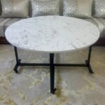 Table pliante sur roulettes